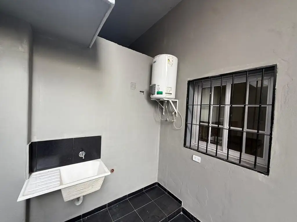 Foto de PH en ALQUILER de 2 amb C/Patio, imagen 5