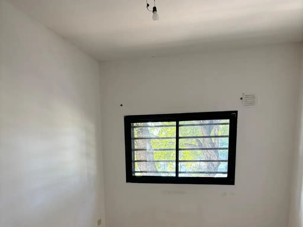 Foto de EXCELENTE DEPARTAMENTO CON FEENTE A LA PLAZA, imagen 2