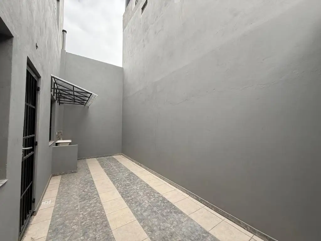 Foto de PH en ALQUILER de 2 amb C/Patio y Terraza, imagen 3