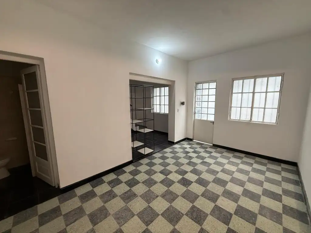 Foto de PH en ALQUILER de 2 amb C/Patio y Terraza, imagen 2
