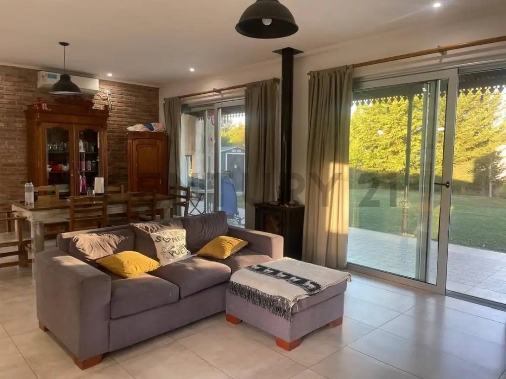 Foto de Casa en Alquiler en Melchor Romero, imagen 3