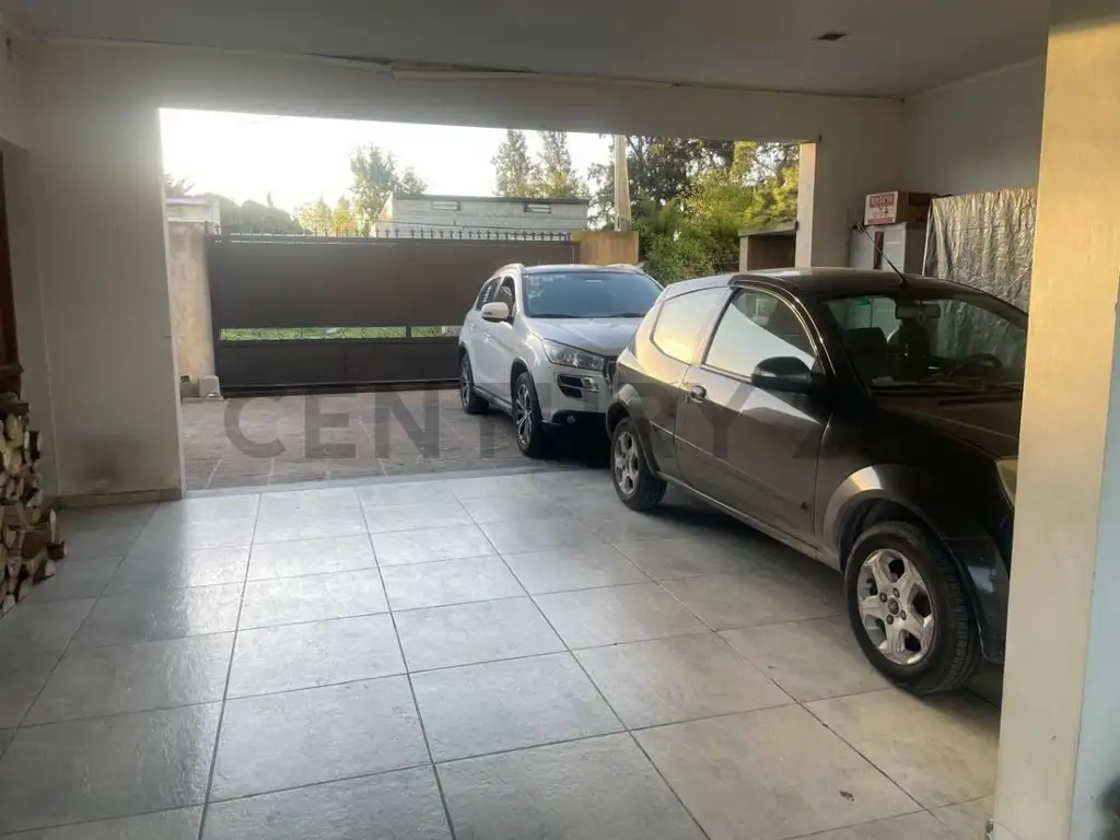 Foto de Casa en Alquiler en Melchor Romero, imagen 1