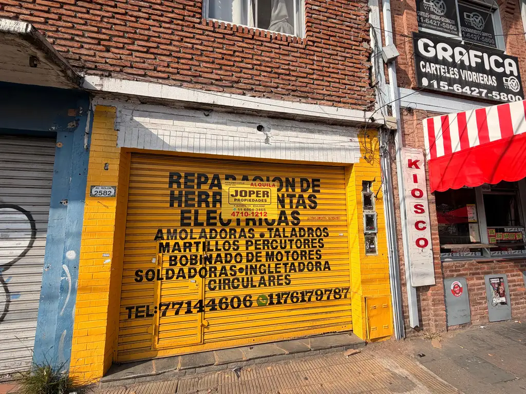 Foto de LOCAL COMERCIAL SOBRE AVENIDA PRINCIPAL, imagen 3