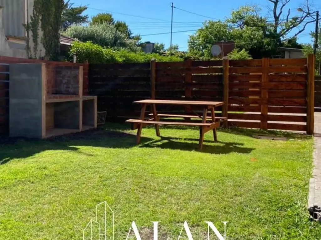 Foto de CHALET 4 AMB. RESERVA FORESTAL ALFAR / PLAYAS DEL SUR, imagen 3