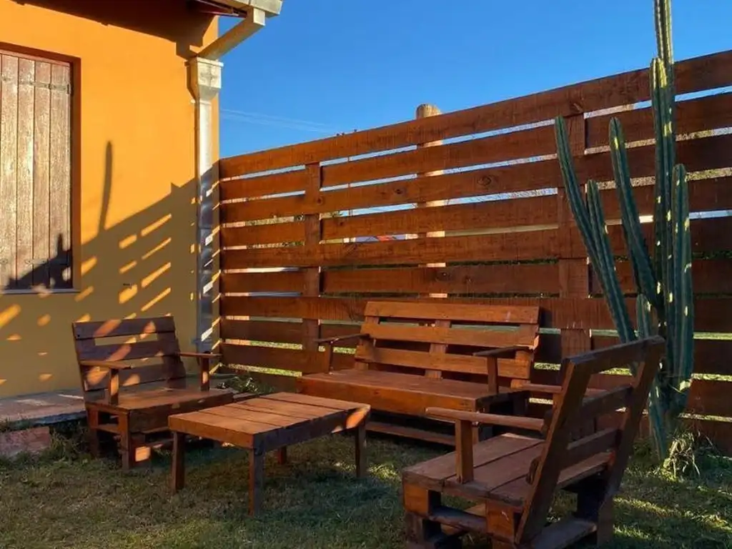 Foto de CHALET 4 AMB. RESERVA FORESTAL ALFAR / PLAYAS DEL SUR, imagen 5
