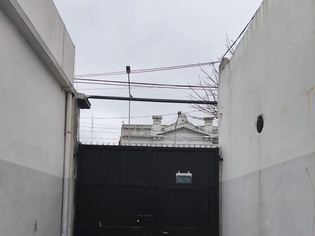 Foto de Galpón/Depósito de 510 m2 Av. Hipólito Yrigoyen 49 Avellaneda, a metros, imagen 5