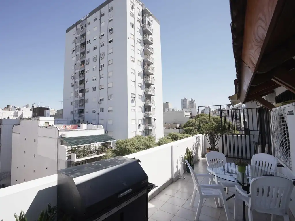 Foto de semipiso UNICO 3 amb al frente gran balcon cochera baulera, imagen 2