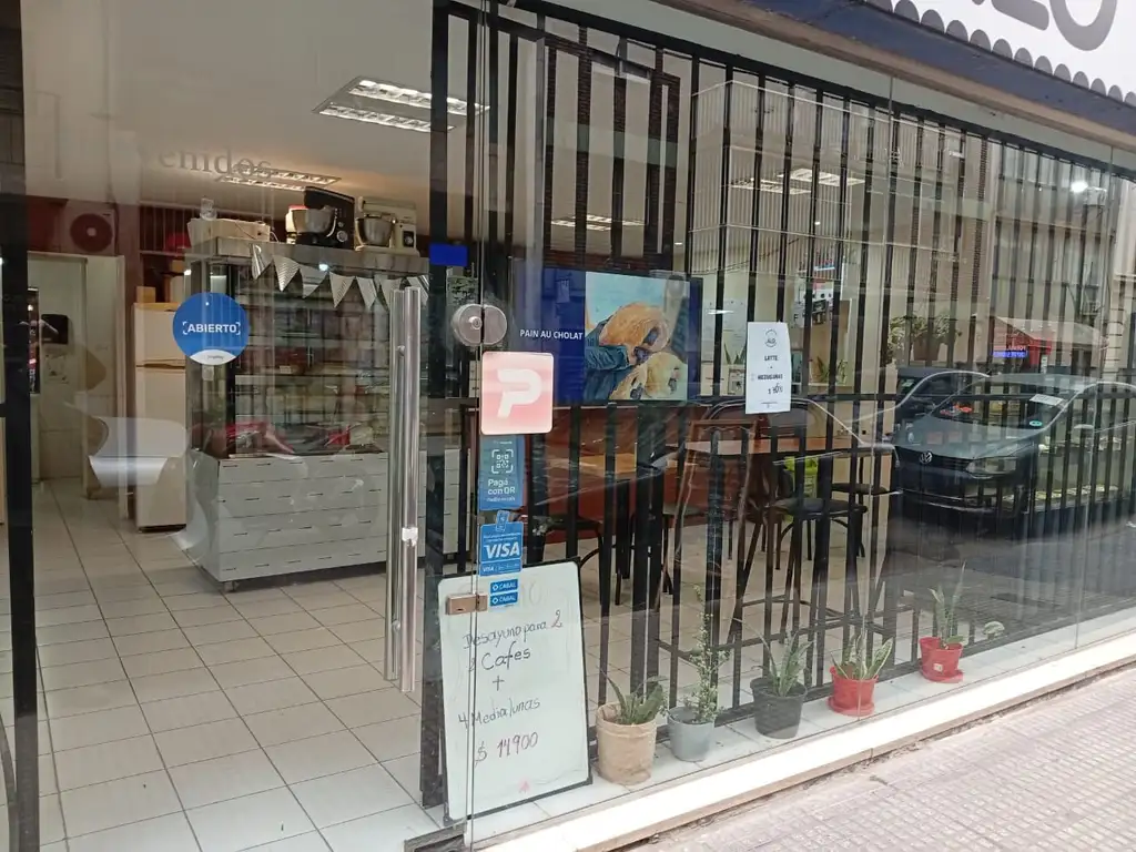 Foto de Excelente Cafetería en la zona de Monserrat., imagen 2