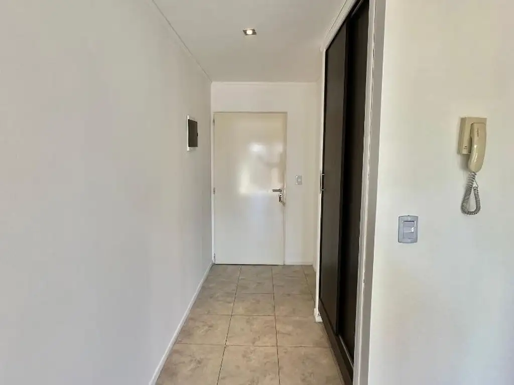 Foto de AMBIENTE NUEVO A LA CALLE CON COCHERA 34M2, imagen 5