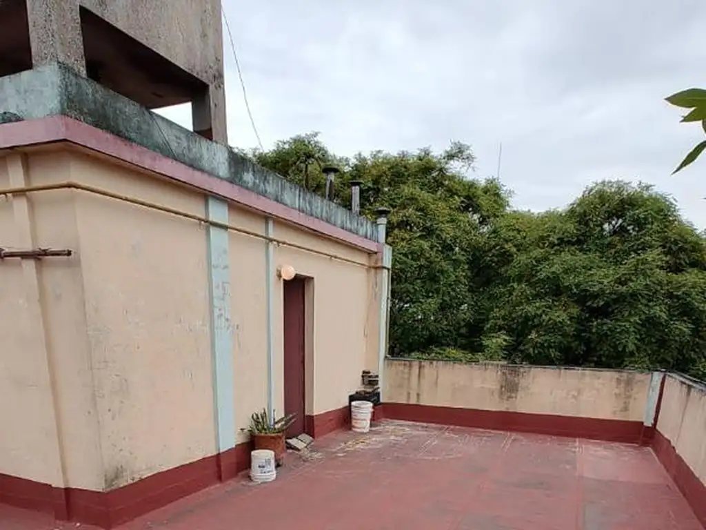 Foto de PH de 3 ambientes en venta en Parque Patricios sin expensas, imagen 4