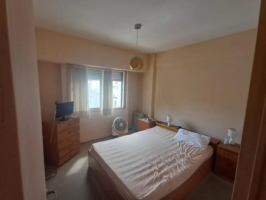 Foto de 2 ambientes en Venta en San Cristobal. Contrafrente, imagen 2