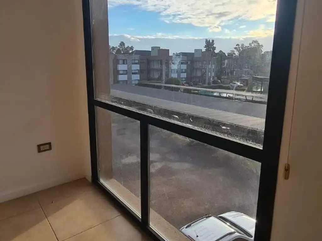 Foto de INCREÍBLE DEPARTAMENTO EN AMANECERES RESIDENCE, imagen 3