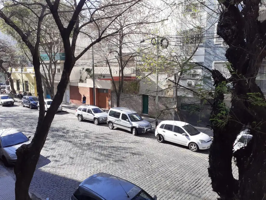 Foto de 3 amb. Caballito, Hidalgo 1400. Frente, buen estado, imagen 3