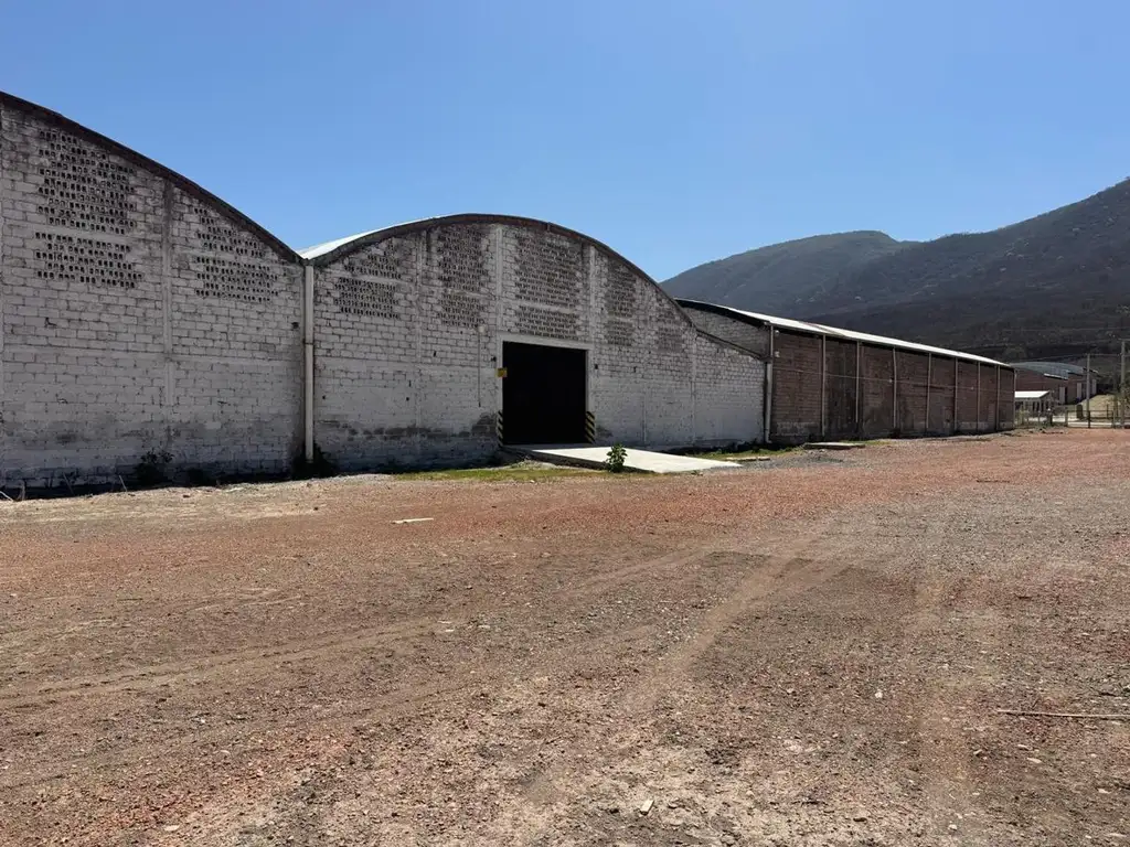 Foto de Galpon en Alquiler, zona Parque Industrial, imagen 2