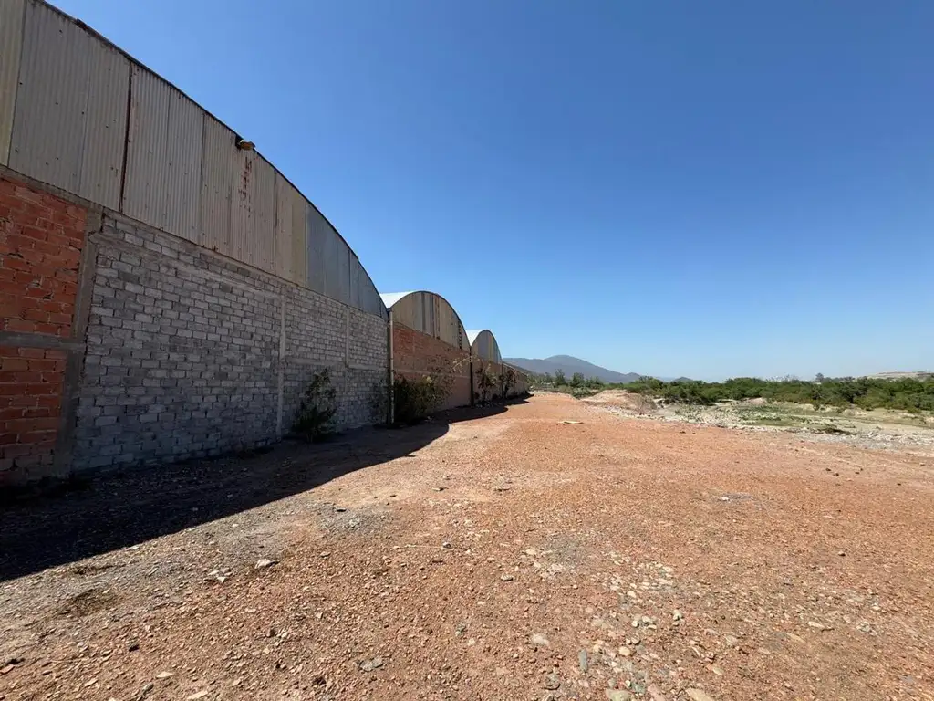 Foto de Galpon en Alquiler, zona Parque Industrial, imagen 4