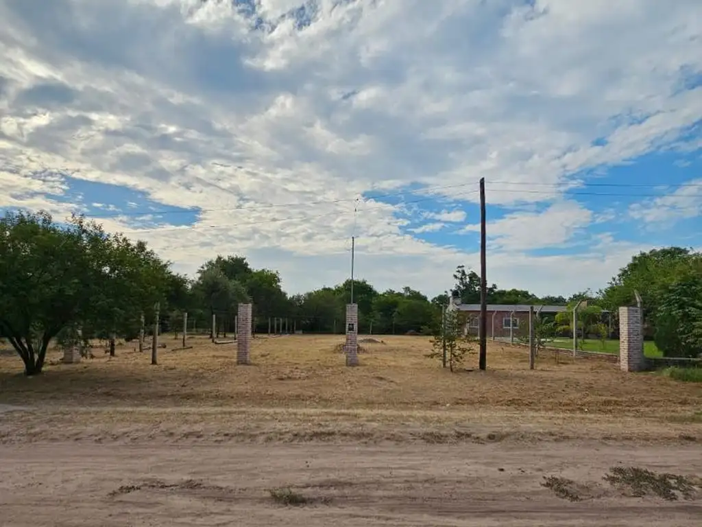 Foto de Amplio y excelente terreno en loteo Altos Verdes, imagen 1