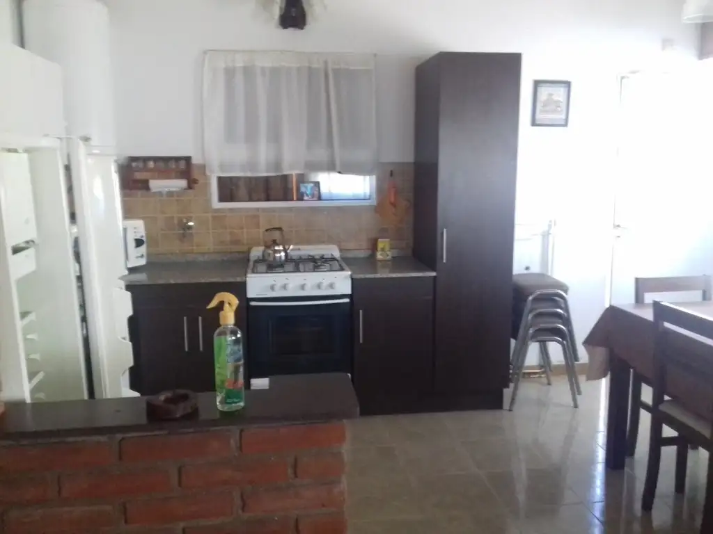 Foto de CHALET 3 AMBIENTES EXCELENTE ENTORNO, imagen 3