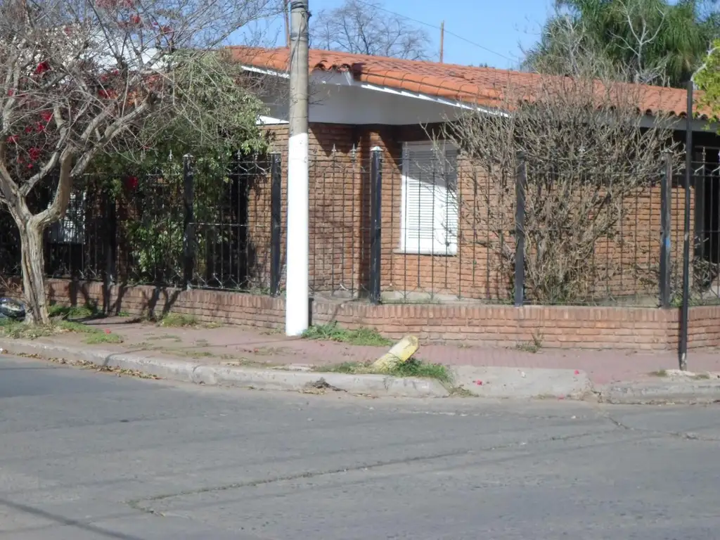Foto de Casa en venta. Excelente Chalet, imagen 4