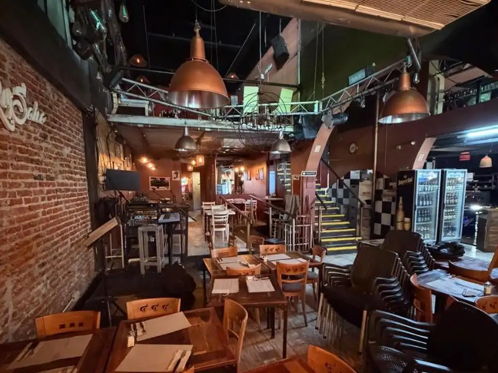 Foto de excelente local comercial gastronomico fte a plaza serrano, imagen 4