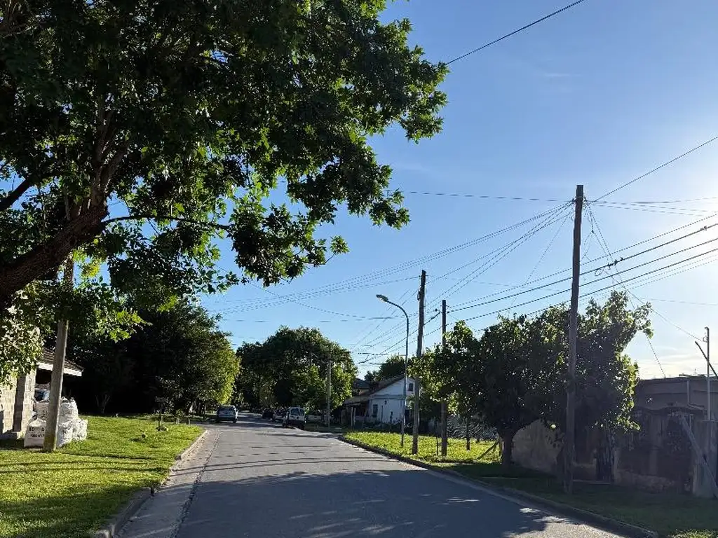 Foto de Terreno en Barrio Lopez Gomara, imagen 3
