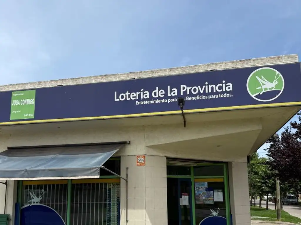 Foto de Local comercial sobre Av. Colon + Deposito, imagen 3