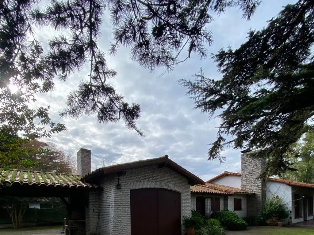 Foto de CASA ESTILO COTTAGE SOBRE LOTE DE 941 MTS ZONA NORTE (MDP), imagen 4