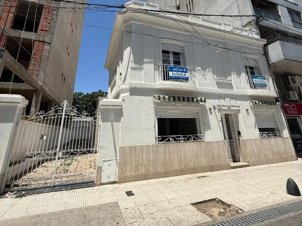 Foto de UNICO local en MIcro Centro con gran imagen Institucional, imagen 1