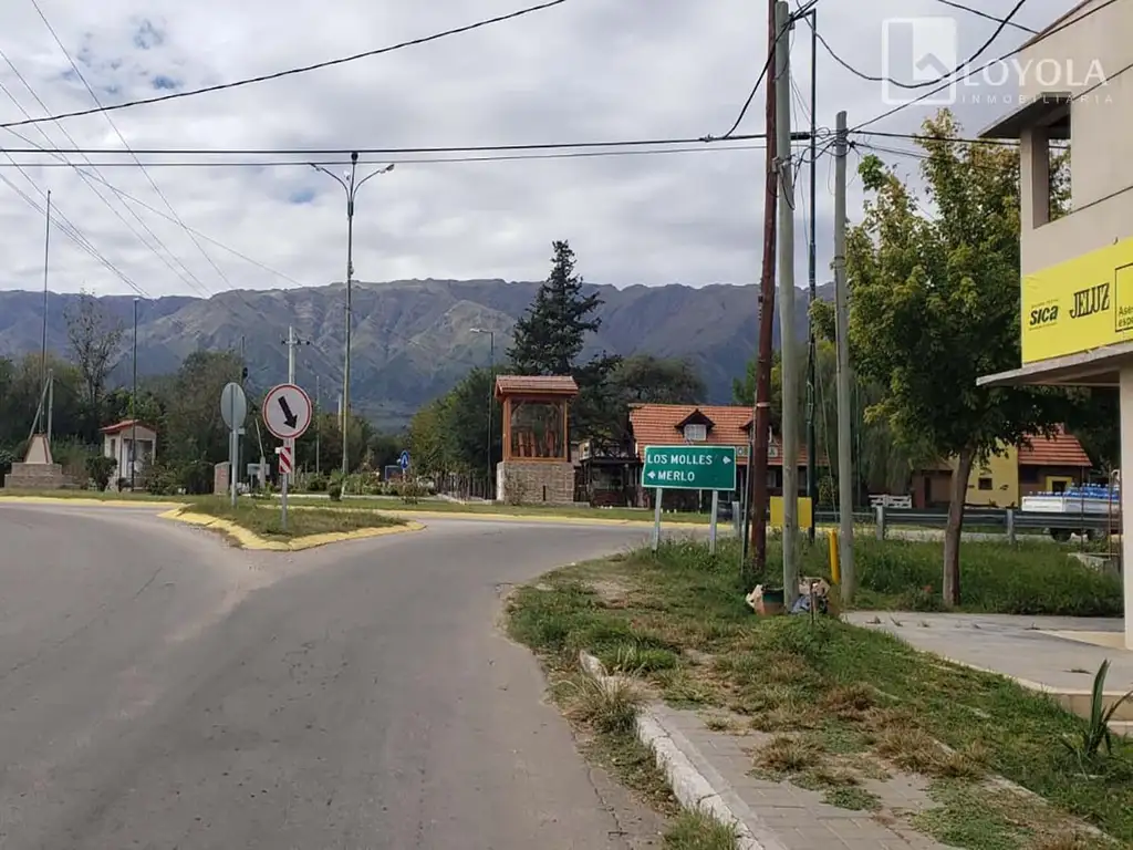 Foto de Local en alquiler comercial rotonda de Carpintería San Luis, imagen 4