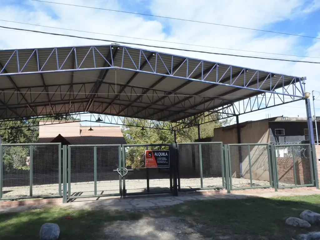 Foto de Galpón en Alquiler 120 m² A Metros del Ingreso a Merlo, imagen 1