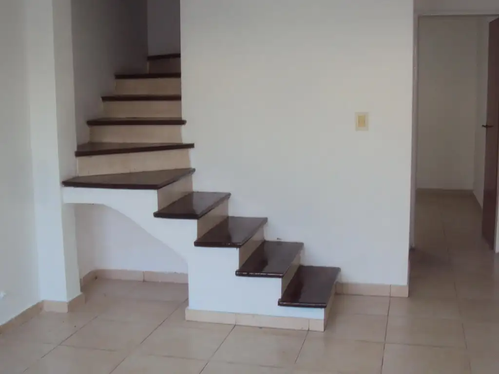 Foto de Duplex 3 amb c/frente a 1 cuadra de Av Don Bosco, imagen 2