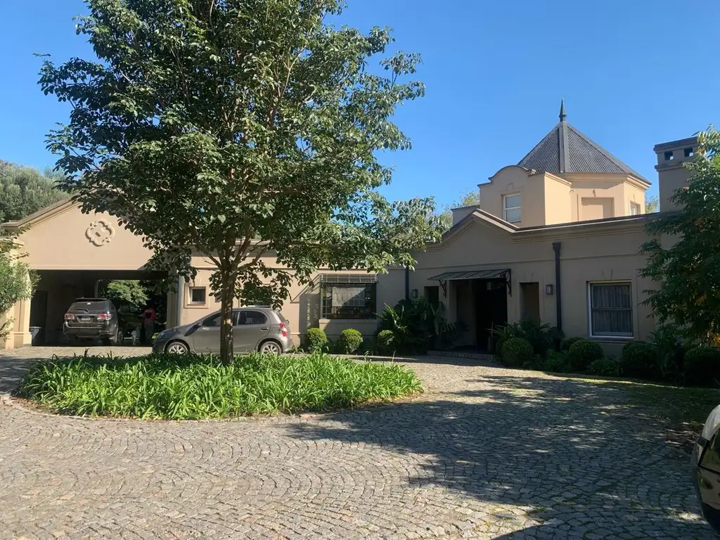 Foto de CASA EN ALQUILER EN MANUEL ALBERTI, imagen 1