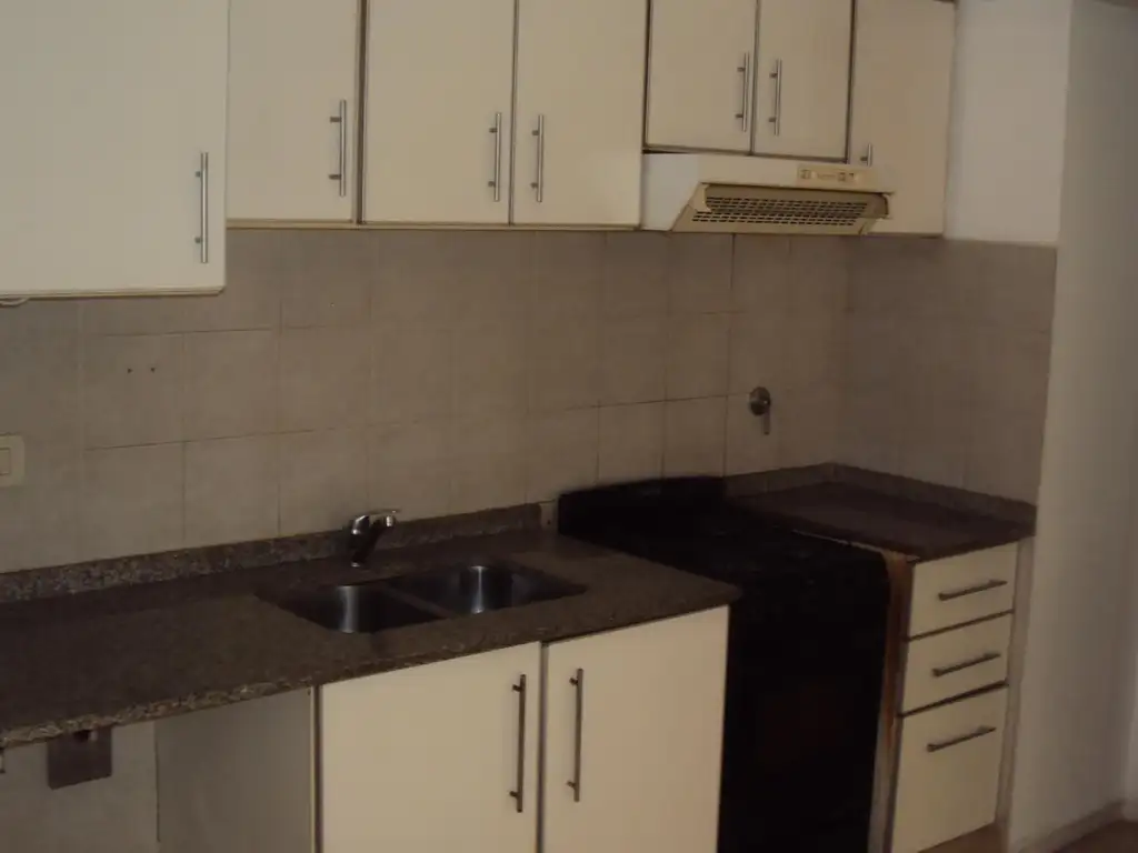Foto de DOS AMBIENTES C/FTE EN 2 CUERPO, imagen 4