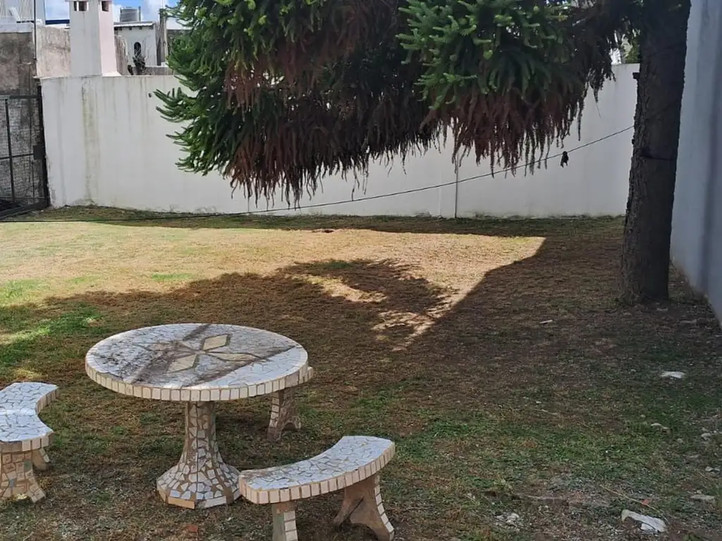 Foto de Alquiler PH 2 ambientes Loma Hermosa, imagen 1