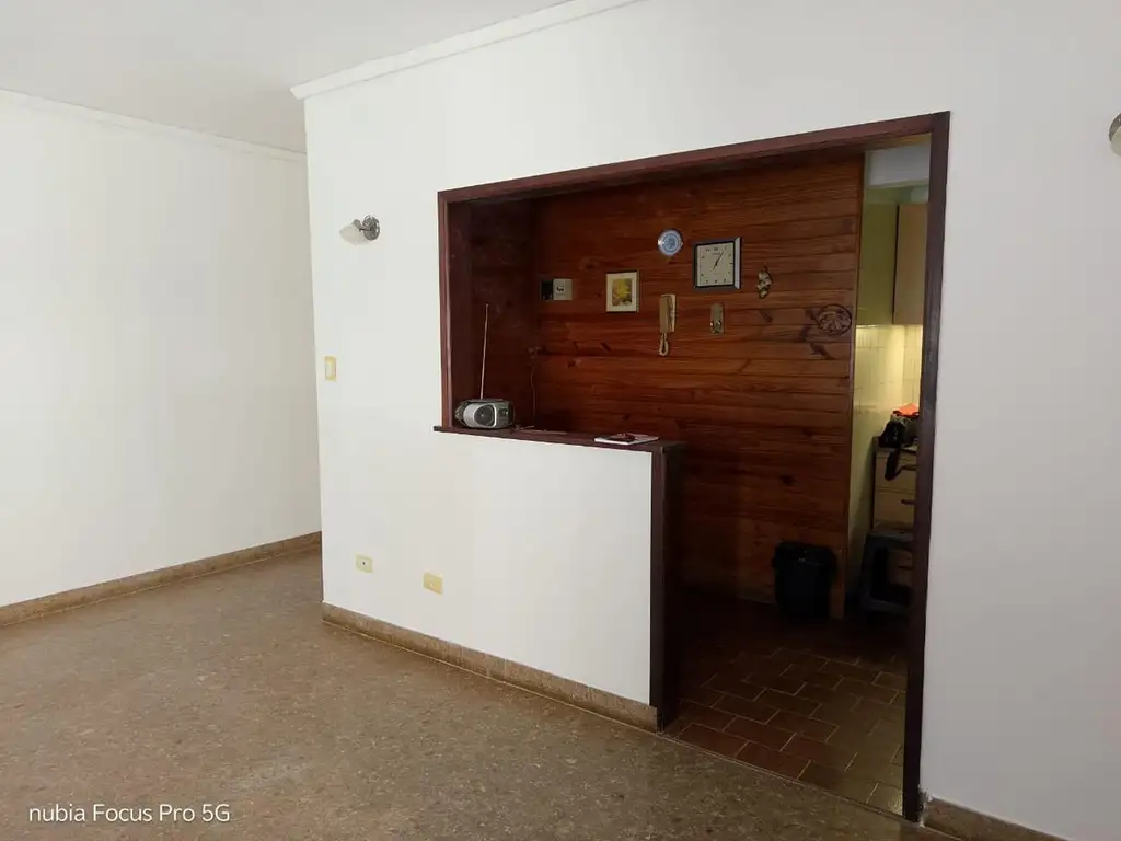 Foto de 3 AMB PRIMER PISO POR ESCALERA TERRAZA PROPIA APTO CREDITO, imagen 3