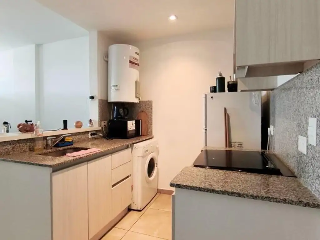 Foto de Monoambiente amplio, moderno y con balcón, imagen 3