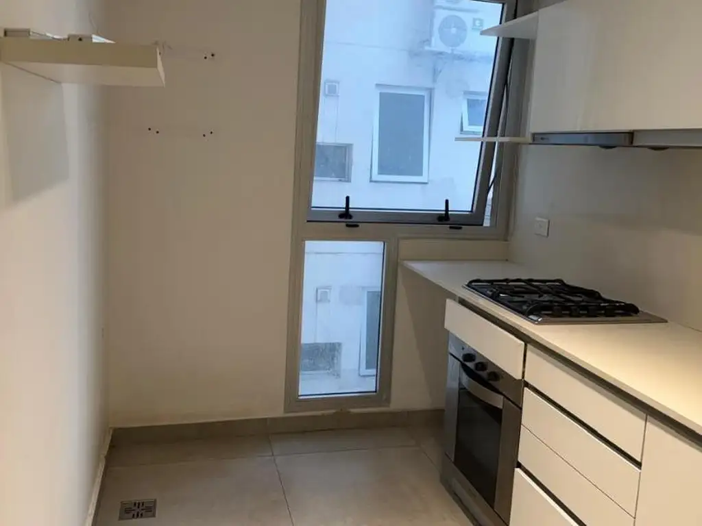 Foto de Tres ambientes a estrenar , dos dormitorios en suite y coche, imagen 2