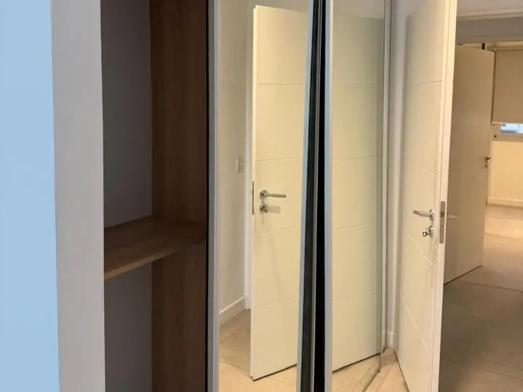 Foto de Tres ambientes a estrenar , dos dormitorios en suite y coche, imagen 5