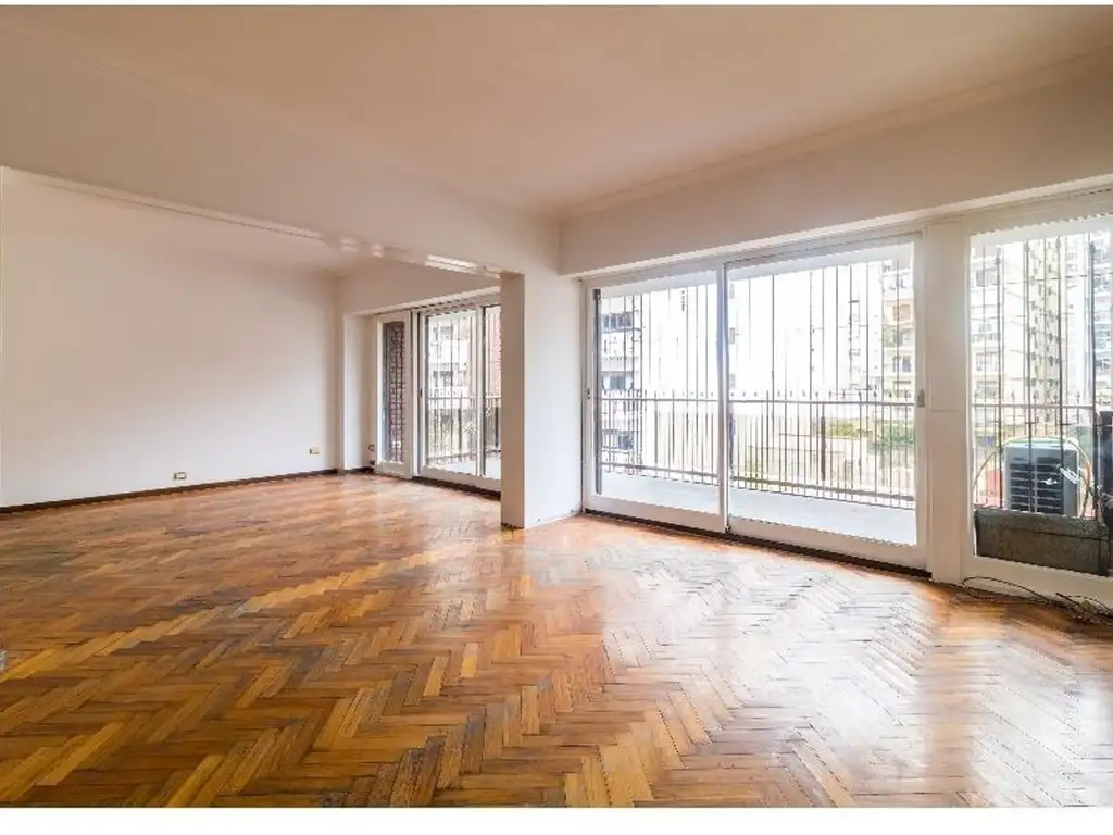 Foto de espectacular piso 4 dorm cochera 200m2, imagen 1