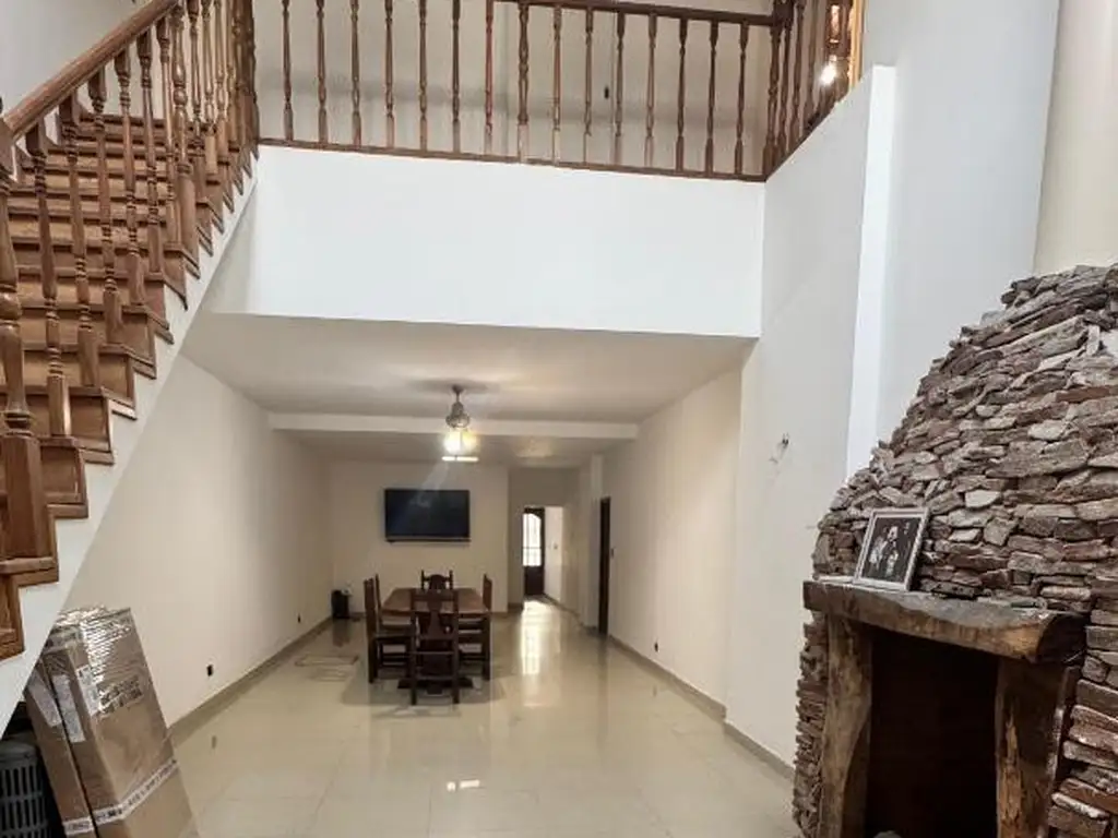 Foto de Excelente Casa en Venta, Villa Lugano, imagen 4