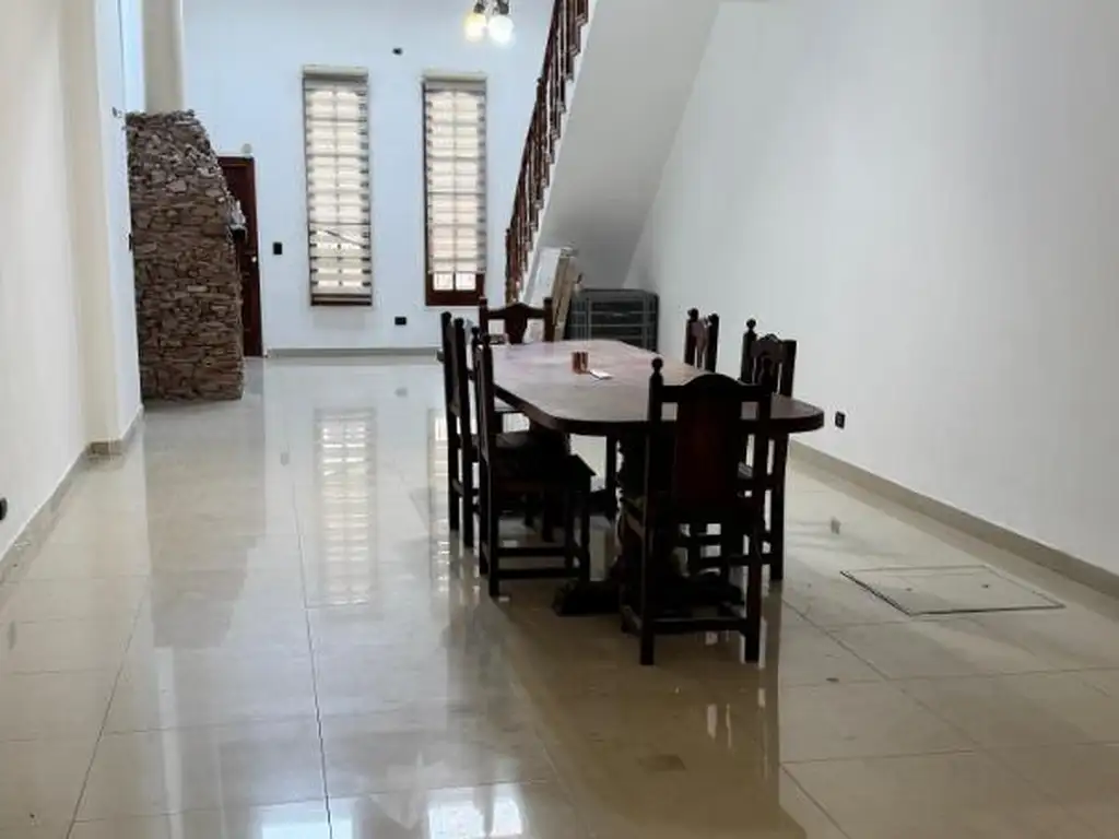 Foto de Excelente Casa en Venta, Villa Lugano, imagen 5