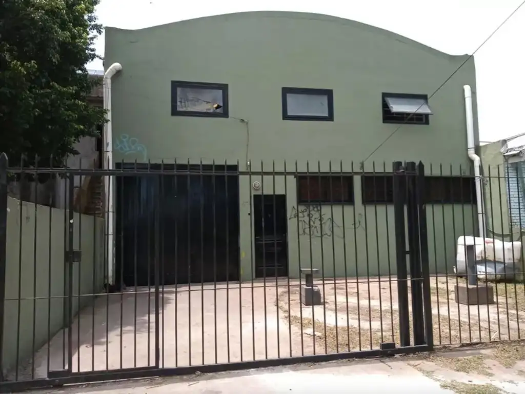 Foto de Galpon Zona industrial Hurlingham 320M2, imagen 3