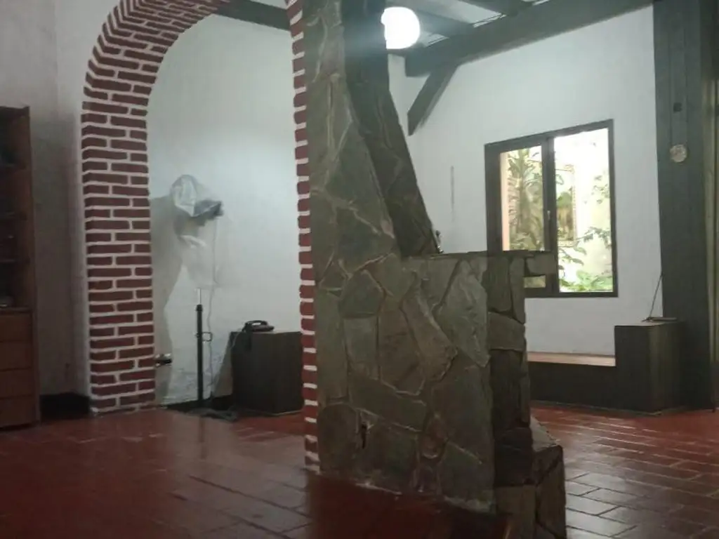 Foto de Hermosa Casa, Lote Propio con Garage en Venta., imagen 2
