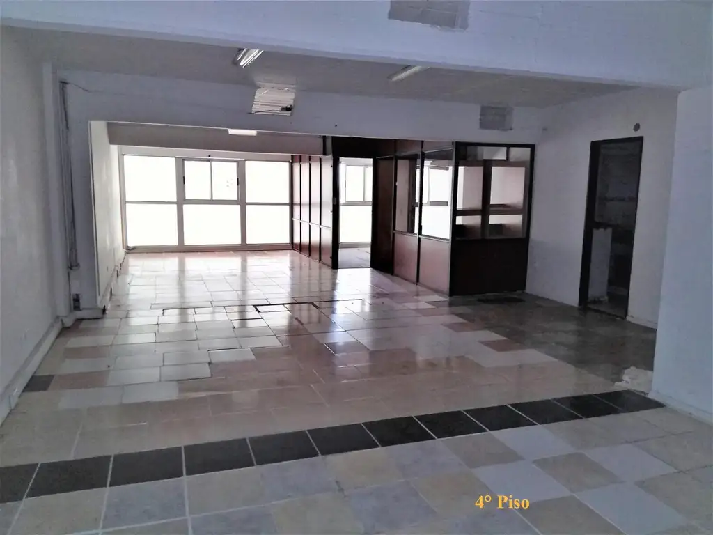 Foto de Alquiler Oficina sobre Peatonal Florida, imagen 2