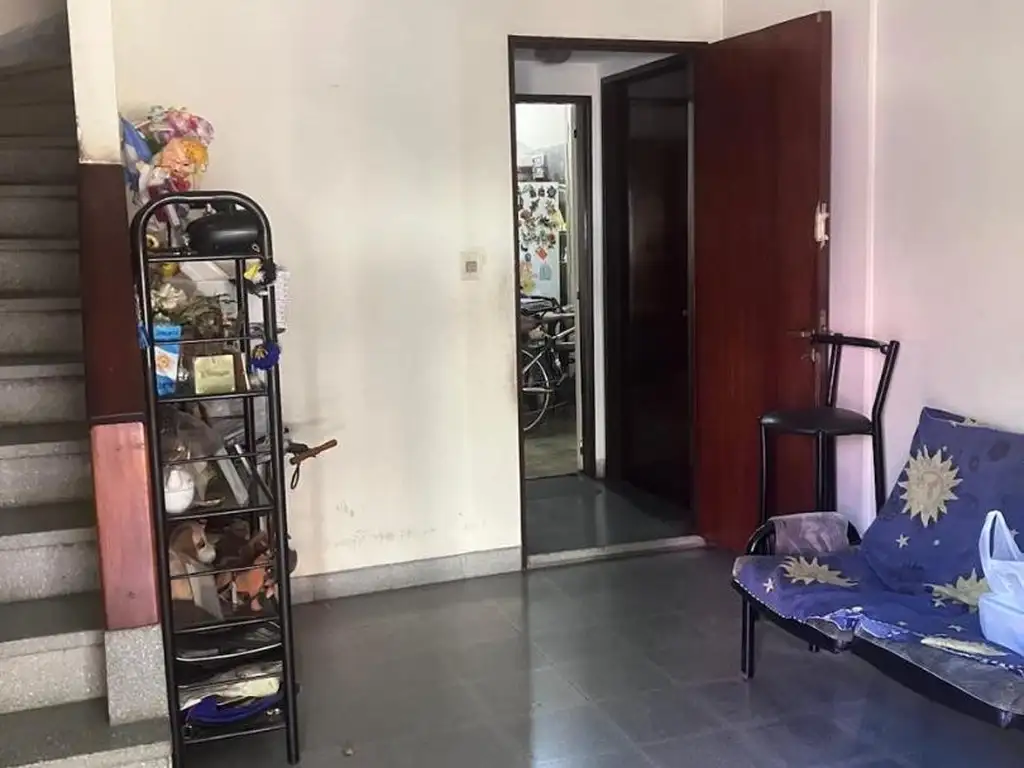 Foto de CASA IDEAL 2 FAMILIAS CON GALPON Y FONDO LIBRE, imagen 4