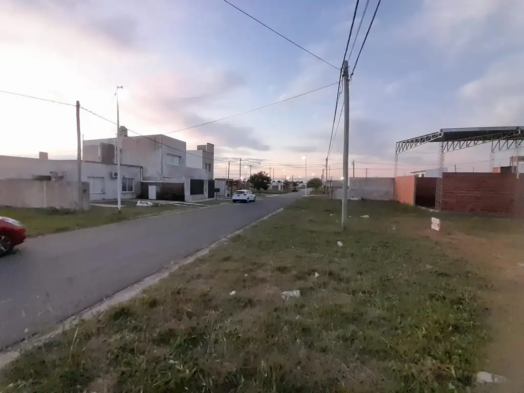 Foto de VENDE Terreno San Benito, imagen 2