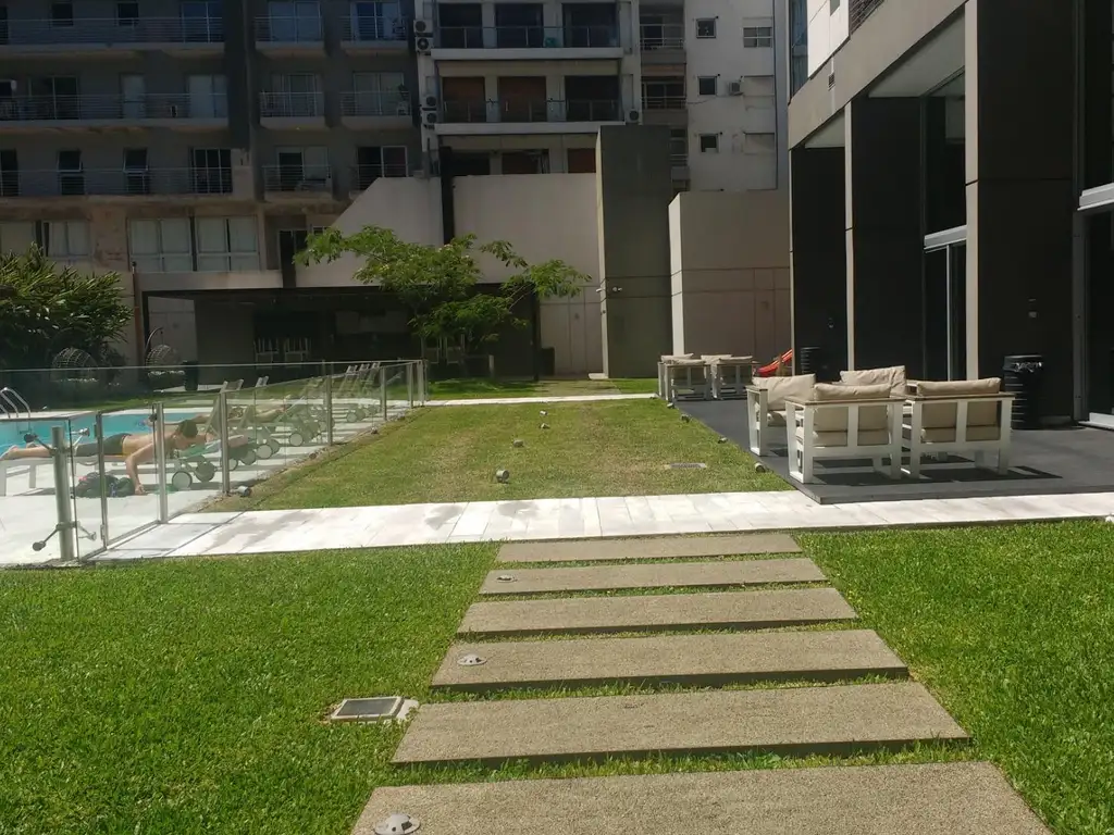 Foto de Excelente depto nuevo con cochera fija edificio de categoria, imagen 1