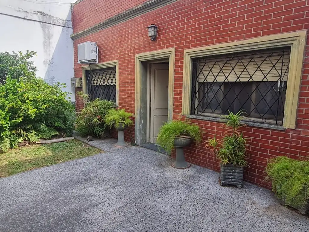 Foto de VENTA EN BLOCK EN PLENO CENTRO COMERCIAL: 2 LOCALES + VIVIENDA 5, imagen 5