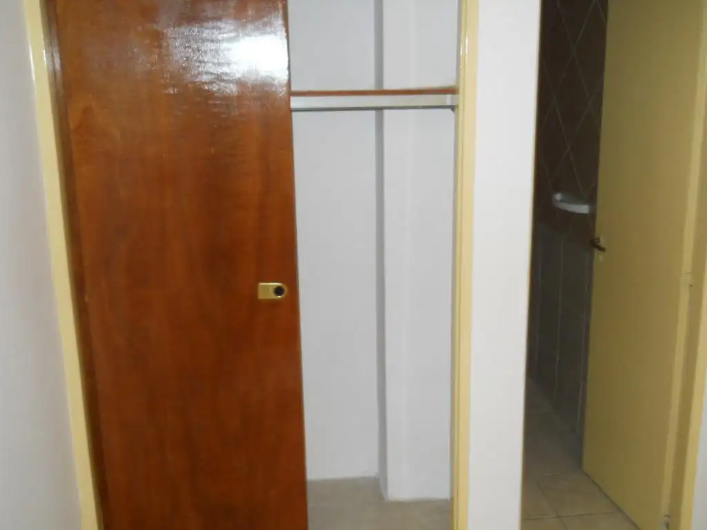 Foto de Departamento - Abasto, contrafrente, un dormitorio, imagen 3