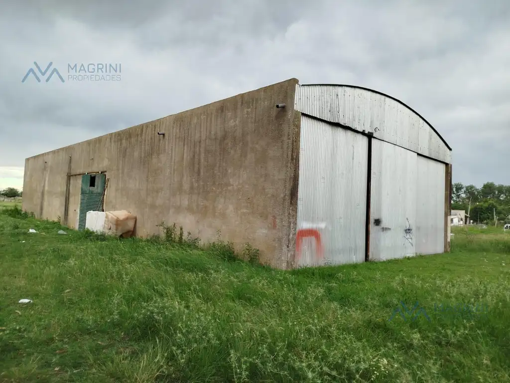 Foto de Campo 2 Has. con Galpón, Silos y Oficina en Ruta 32 y Bv. Acevedo, imagen 3