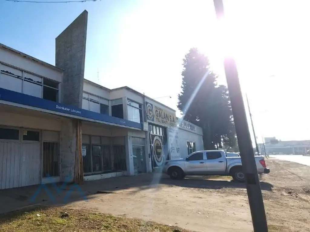 Foto de Local Comercial 1.000 m² en Bucar, Cruce, Pergamino, Buenos Aires, imagen 1